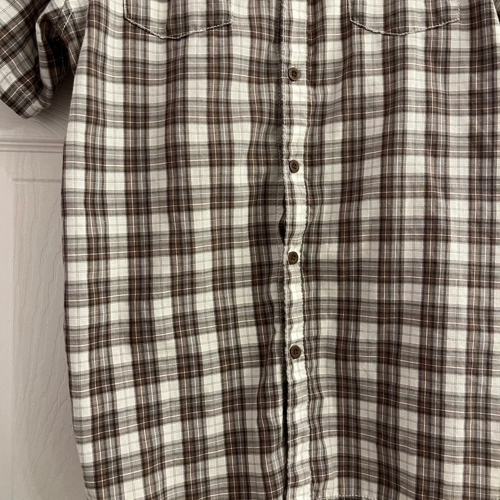 The North Face Men’s White & Brown Checkered Shirt Size Small